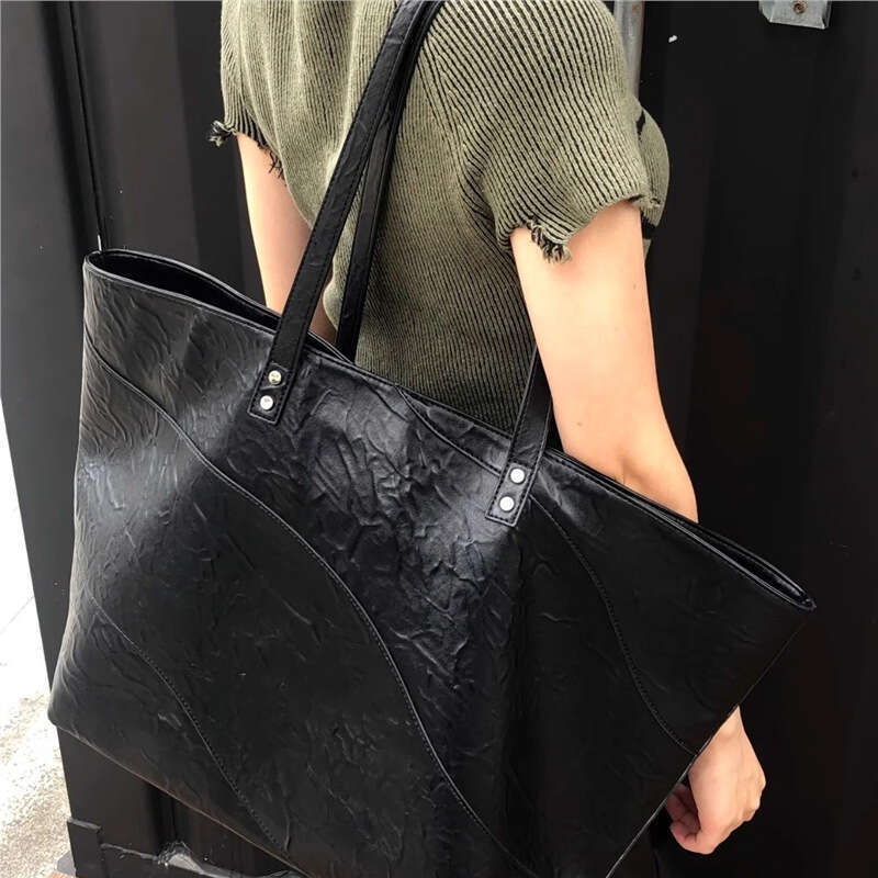 2025 New Designer Bags Simple High-Capacity Tote Bag Niche Design Versatile Shoulder Handbag for Work