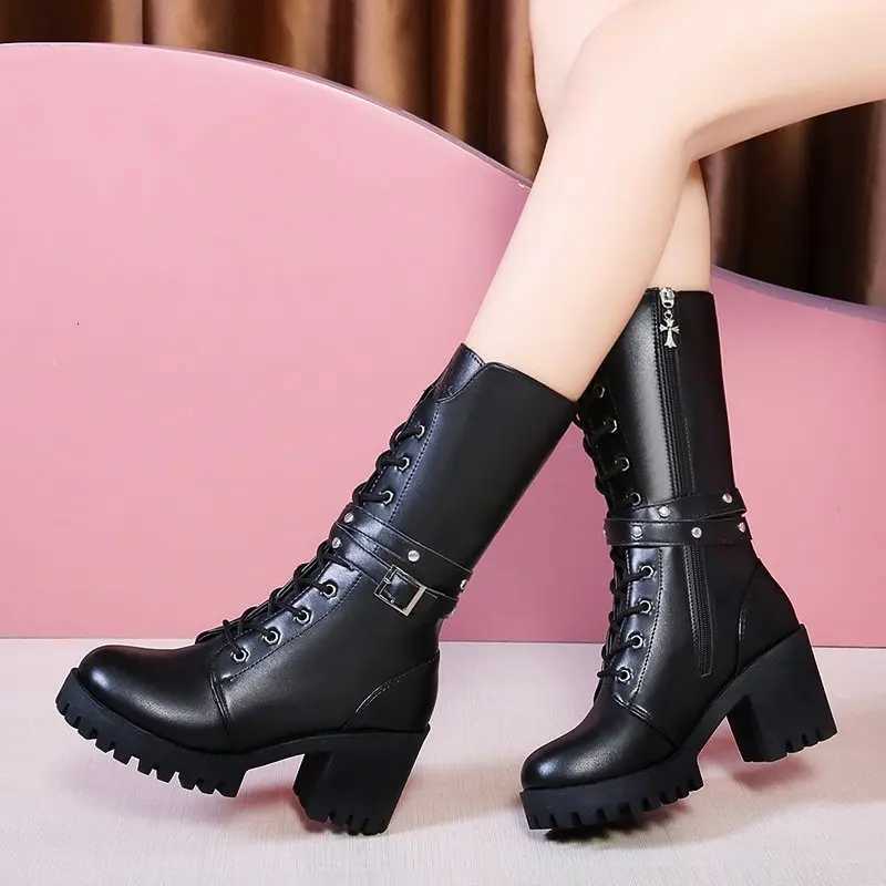 Winter New Solid Color Thick Sole Increase Buckle Design Model Boots Round Head Square Heel Nonslip Womens Midcalf Boots W251024