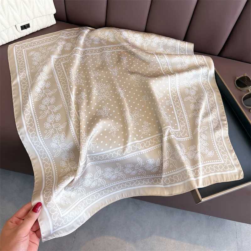 Fashion Scarf Wen Silk Scarves Square Bandana Hijab Wr Dot Designer Neckerchief Shl Kerchief Hair Band Foard Luxury Y251024