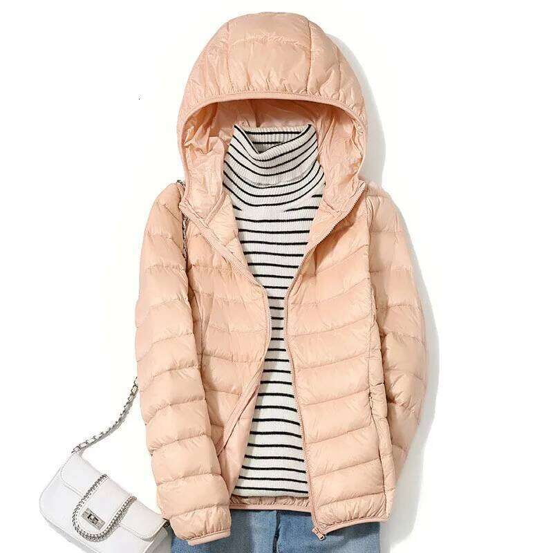 13 Color 2025 New Arrivals Women Fashion Short Ultralight Thin Packable Puffer Jackets Female Sweet Style Korean Down Coats