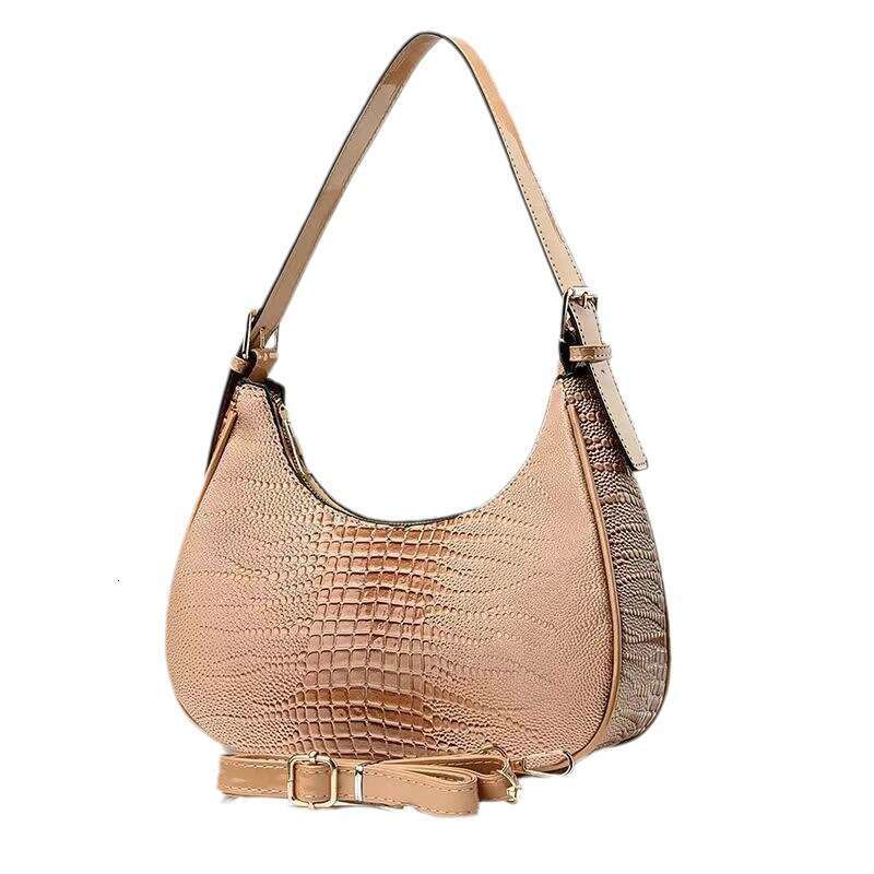 New Autumn Winter Fashion Versatile High-Quality Texture Niche Dumpling Bright Handheld Crossbody Bag for Women
