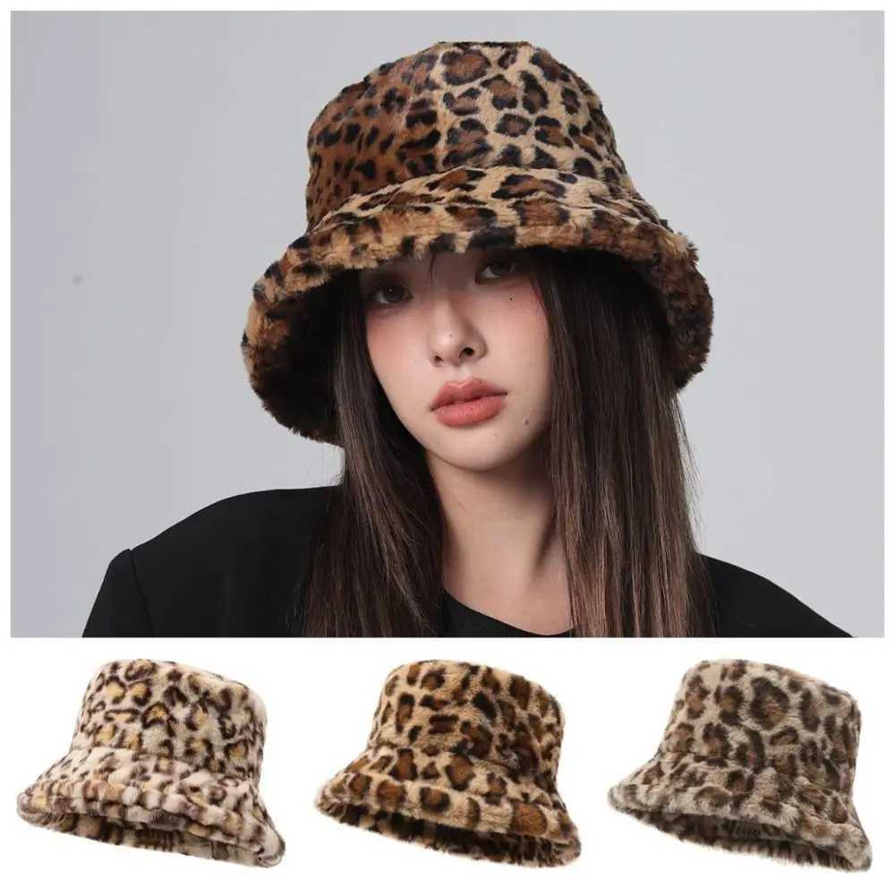 Fashion Korean Style Leopard Print Bucket Hat Thicken INS Women Plush Bucket Hat Soft Trendy Winter Warm Hat OutdoorL251024