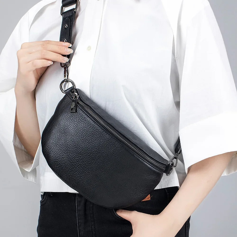 Genuine Leather Small Chest Bag for Women Simple Versatile Shoulder Trendy FirstLayer Cowhide Phone Pouch Purse 251014