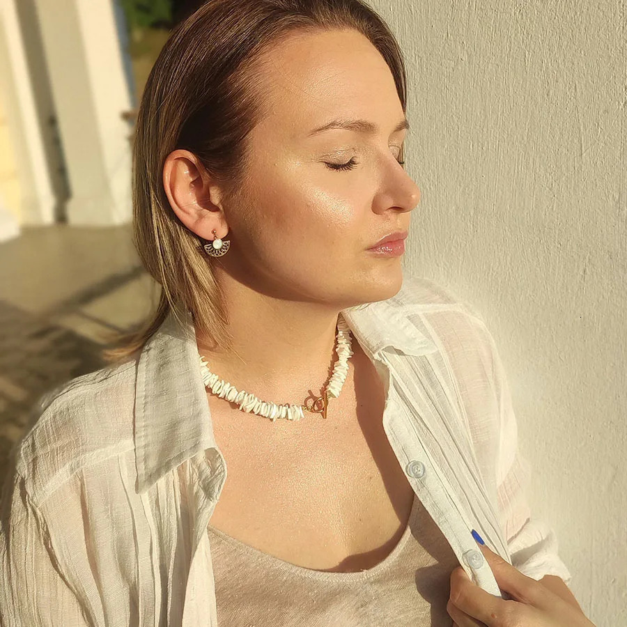 Highend fashion trend holiday punk surfing natural stone Baroque Pearl short simple necklace 251016