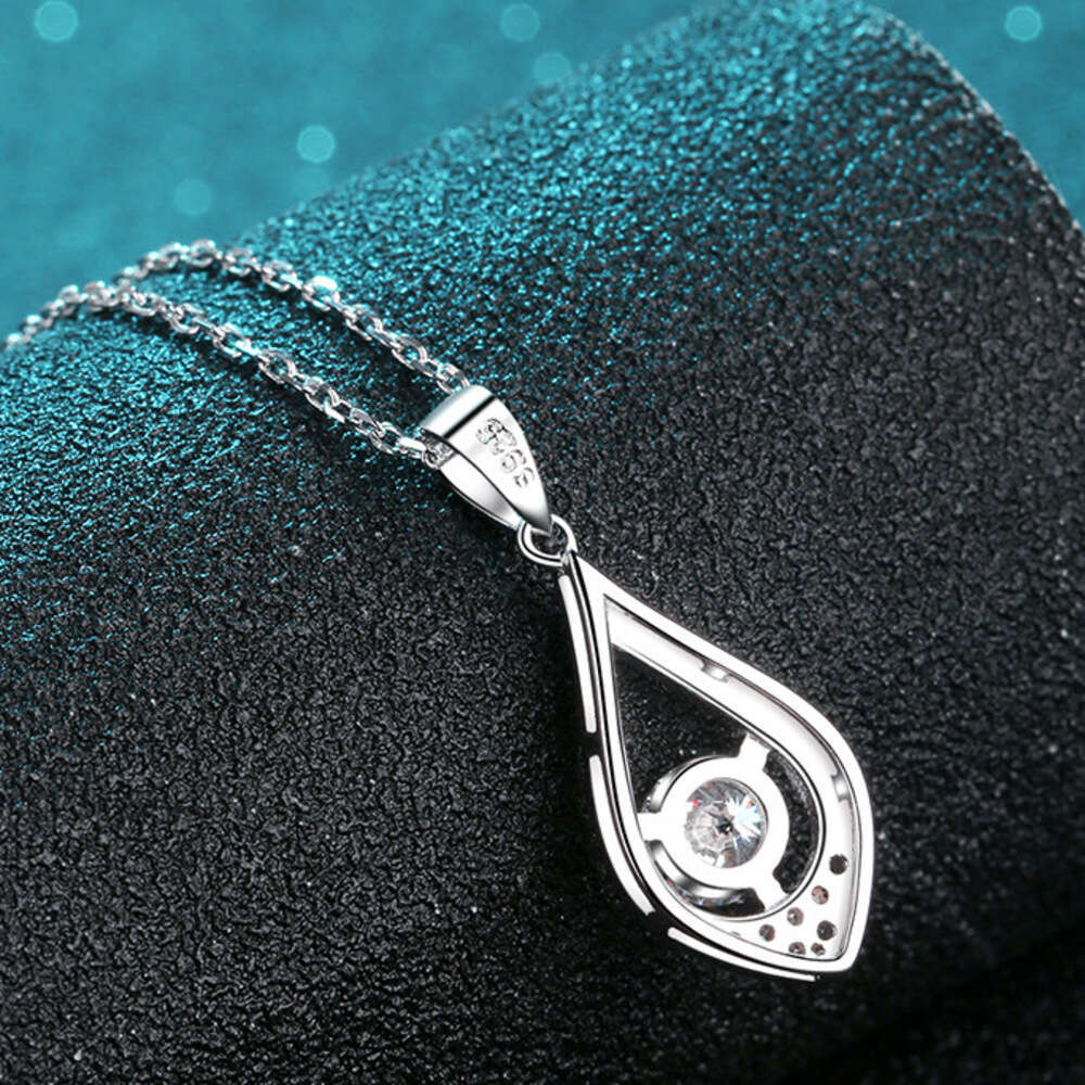DHCollections-- S Pure Sier Three-Prong Women's 50 Points Moissanite Water Drop Necklace Imitation Dia Clavicle Chain Straight