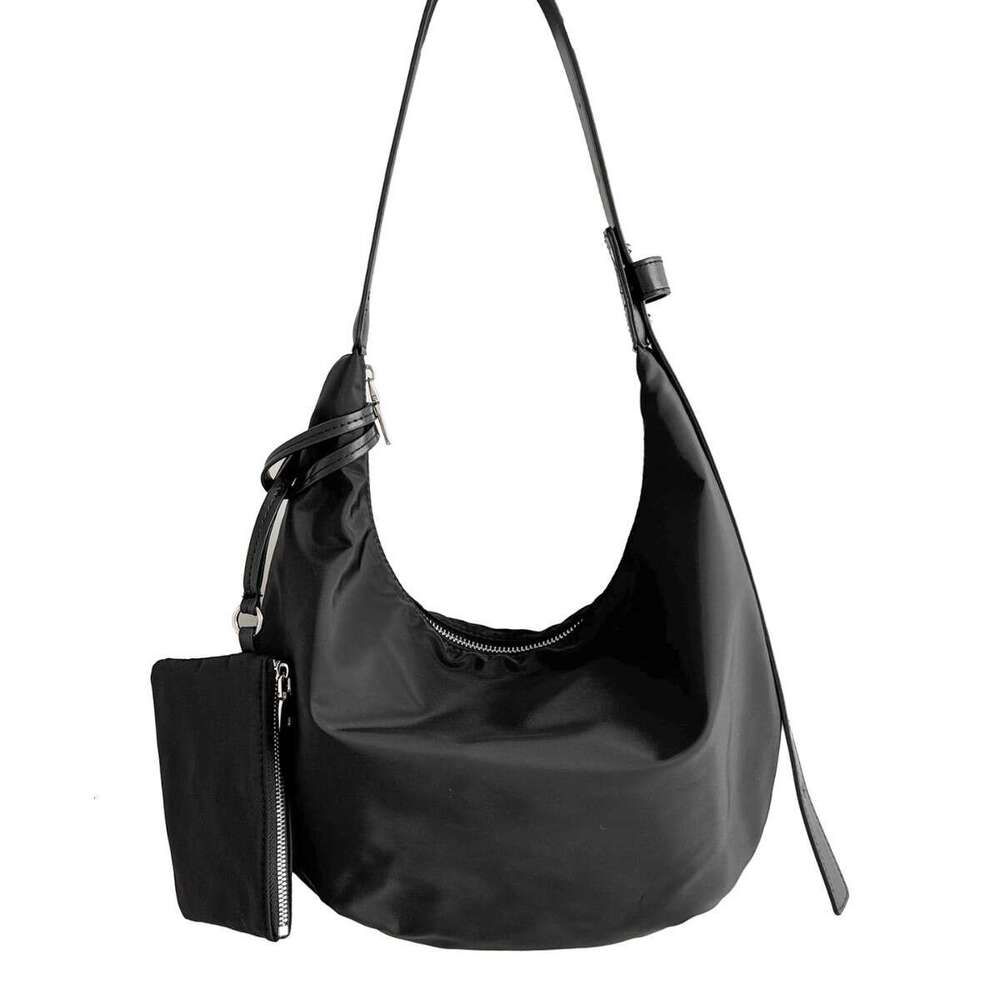 New Commuter Underarm Women, Niche Design Nylon Moon Dumpling Bag, Fashionable Casual Korean Style Single Shoulder Bag For Women B5