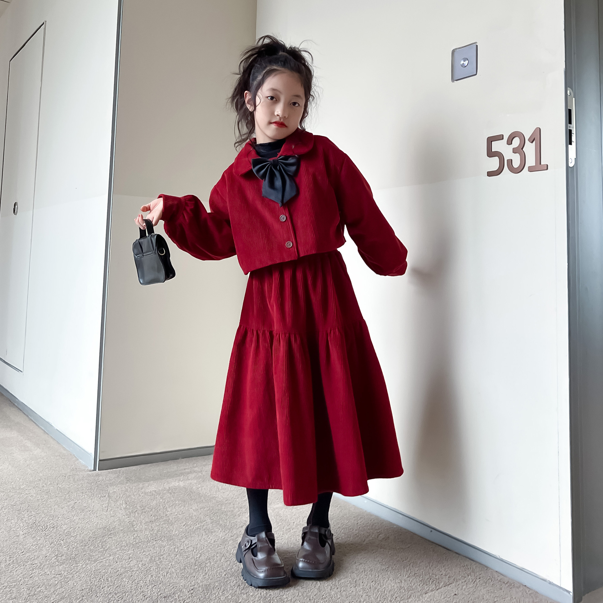 New fashion designer children's clothing girls' plus size set autumn and winter parent-child corduroy solid color skirt set