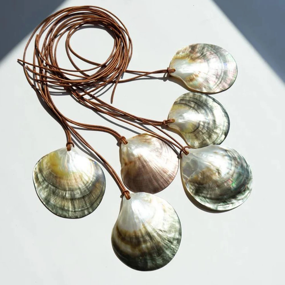 Vintage Exaggerated Shell Necklace Leather Rope Adjustable Necklace Bohemian Jewelry for Lady 251016
