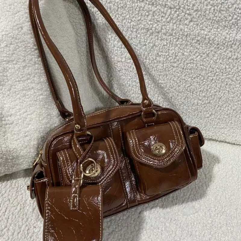 Mtipocket Wens Handbag Versatile Cmuter Bag Faiable Underarm Bag for Autumn Winter Work And Travel Y251022