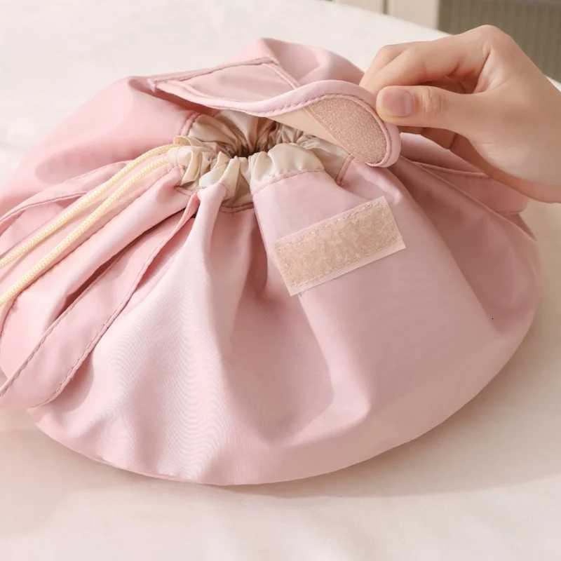 1 Pcs LargeCapacity Portable Travel Storage Bag Ideal for Cosmetics Essentials Travel Pouch with HighQuality StructureT251024