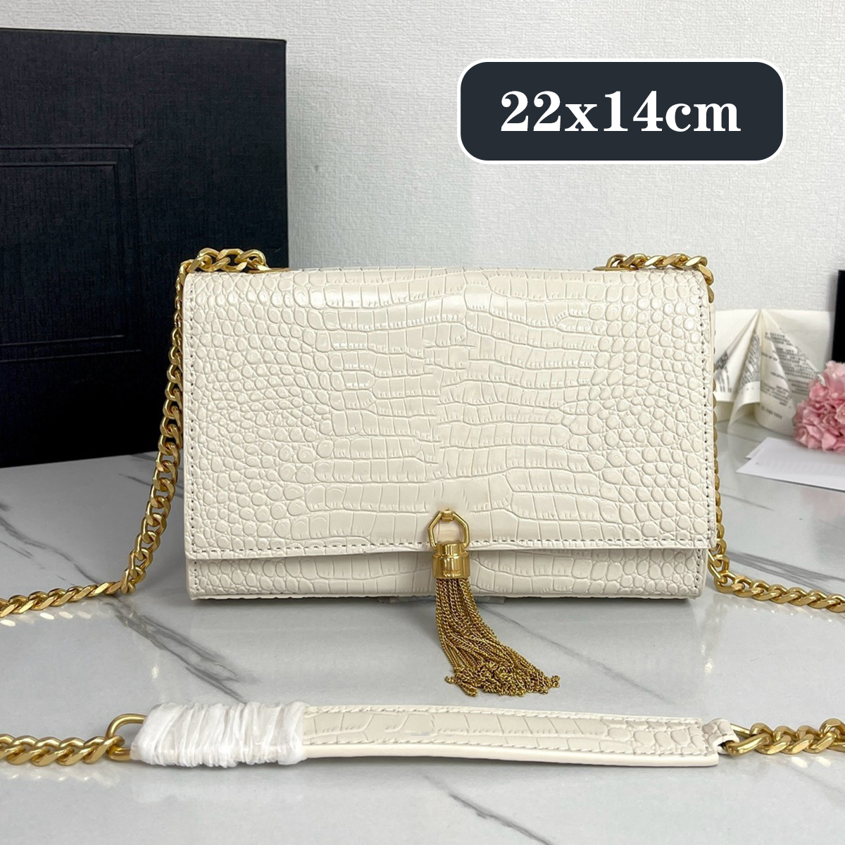 Crossbody Designer Bag Womens Handbag White Purse Interior Zipper Pocket Flap with Chain Handbags for Women Purses Clutch Bag Shoulder Bags Designers Woman