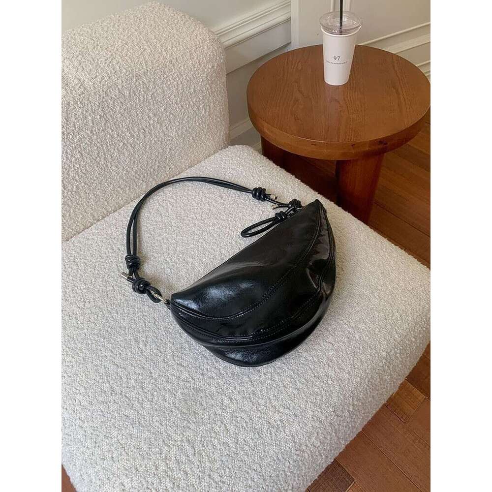 2025 New Niche Underarm for Women Summer High-end Fashion Baguette Casual Commuter PU Shoulder Bag