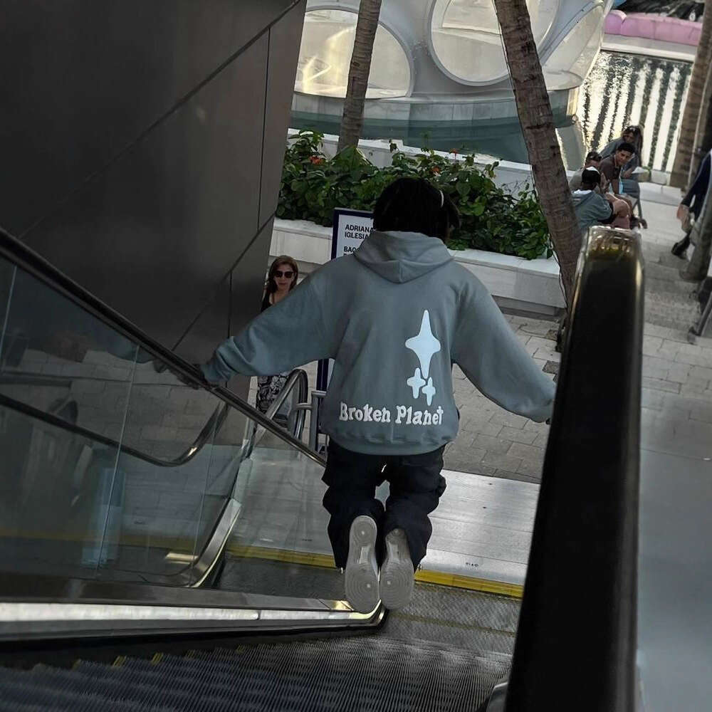 2025 New American High Street Niche Trendy Brand Graffiti Foam Letter Loose Couple Men and Women Hooded Sweatshirt