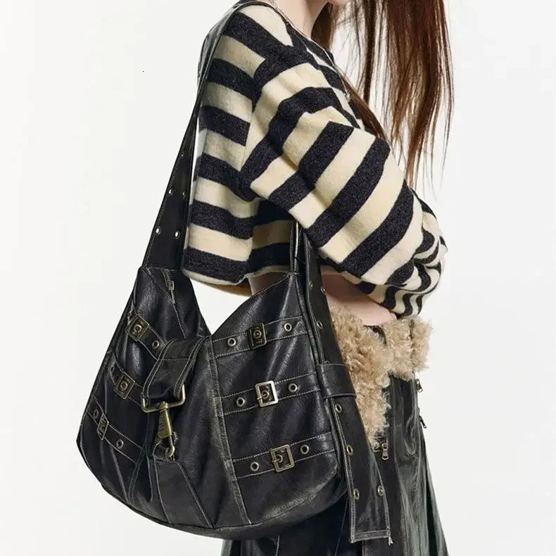 American Retro Punk Pu Leather Handbag Metal Button Shoulder Bags Tote Woman Bag Large Capacity Commuting Storage Bag Purse 251023