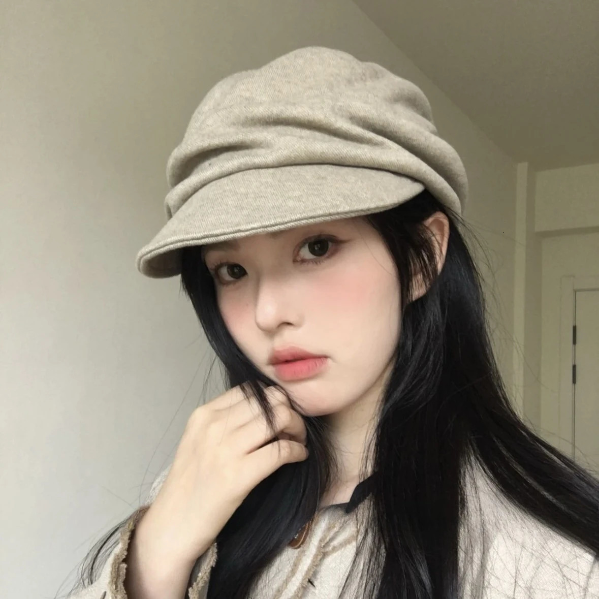 Autumn and Winter Warm Hat Womens Faux Wool sboy Hat Womens Outdoor Equestrian Cap Casual Sunshade sboy Hat 251021