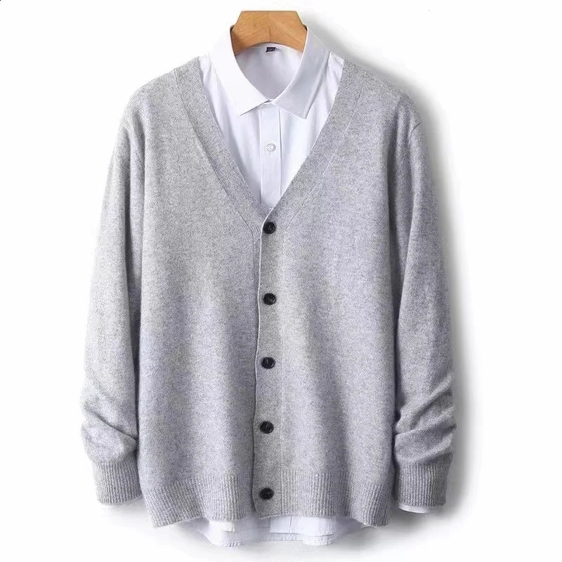 AutumnWinter Mens Business and Leisure Vneck Thin Knitted Cardigan Sweater Warm and Fashionable High Quality Knitted 251020