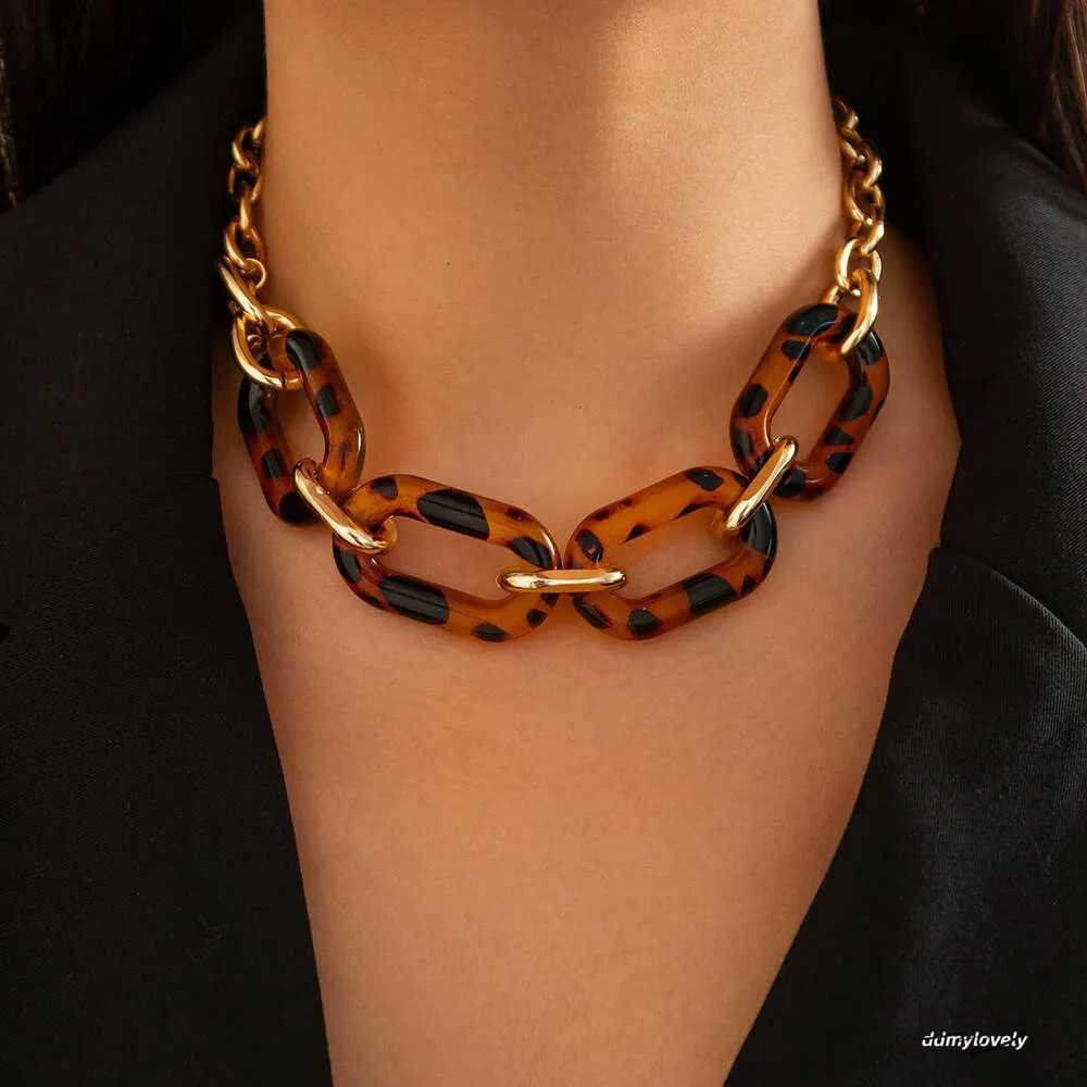 Fashion Leopard Print Necklace Set: Irregular Geometric Acrylic Collarbone Chain Accessories Ddmylovely
