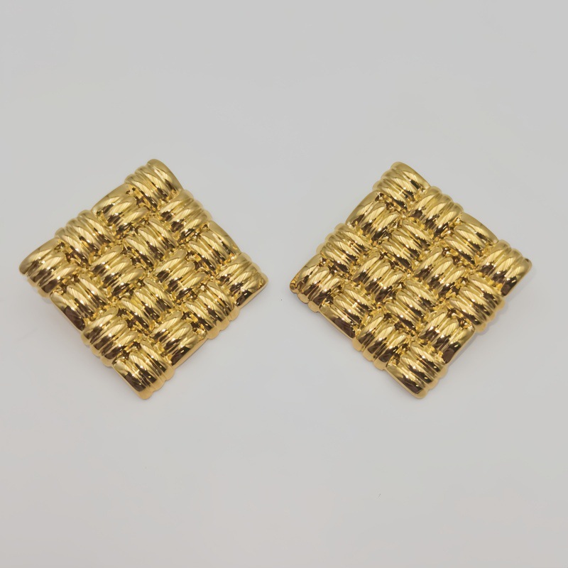 Gold earrings Elegant and minimalist earrings with diamond shaped square weaving and advanced geometric Designer earrings for women free shipping