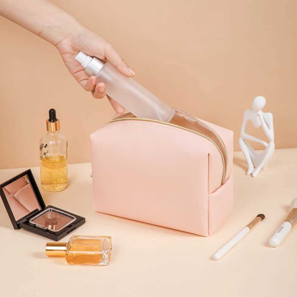 1pcs PU Leather Portable Toiletry Bags Waterproof Travel Make Up Bags for Women Small Medium Large Cosmetic Organizer BagsT251024