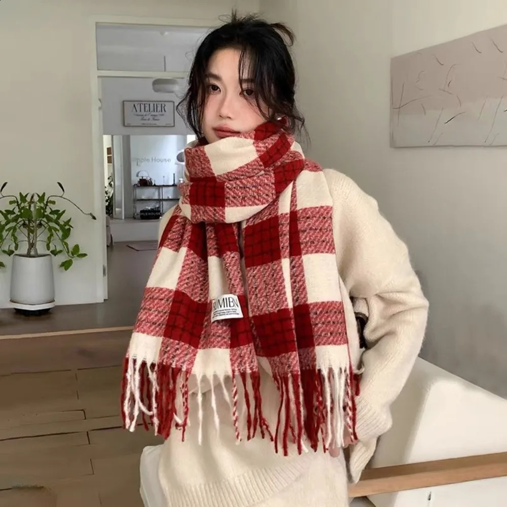 Korean Style Plaid Scarf Women Winter Thicken Warm Christmas Gift Versatile Neck Warmer Cold Weather Fashion 20065cm 251023