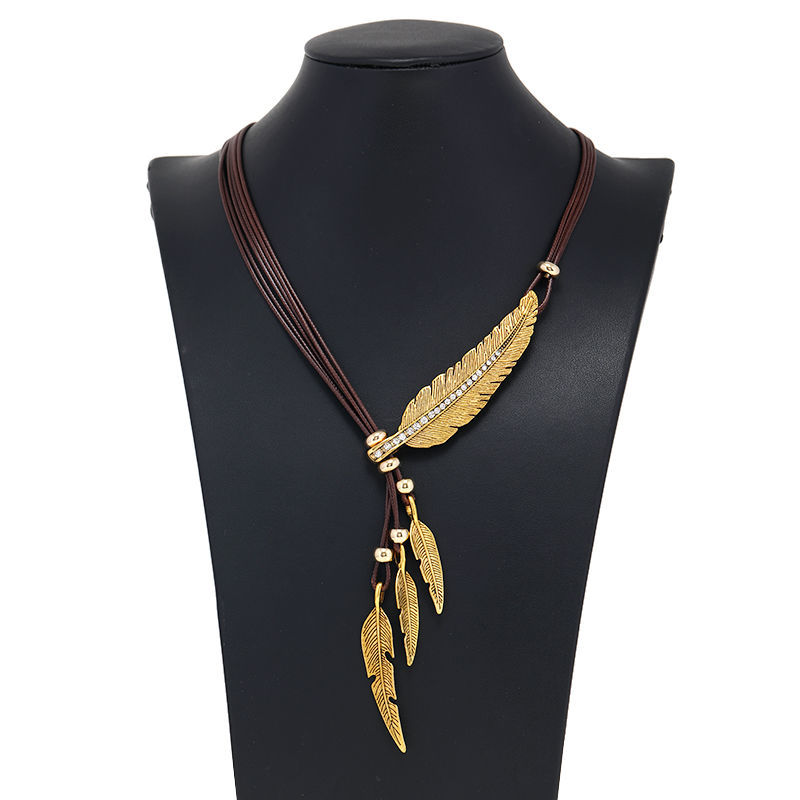 Luxury necklace Fashionable full diamond texture feather necklace tassel autumn and winter sweater chain gift for women Gold necklace free shipping