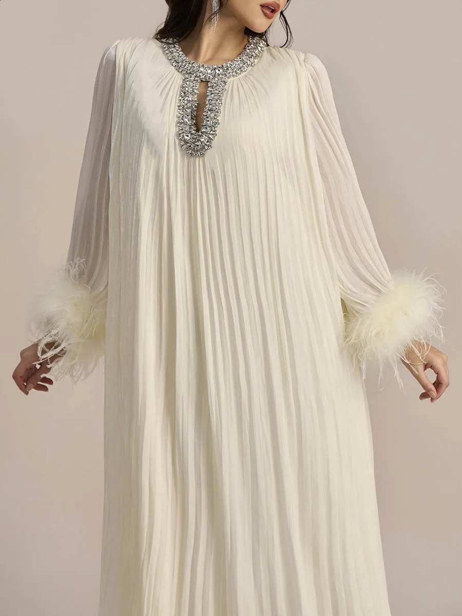 VGH Fashion Spliced Feathers Loose Chic Dress For Women O Neck Long Sleeve Hollow Out Patchwork Diamonds Pleated Dresses Female 251020