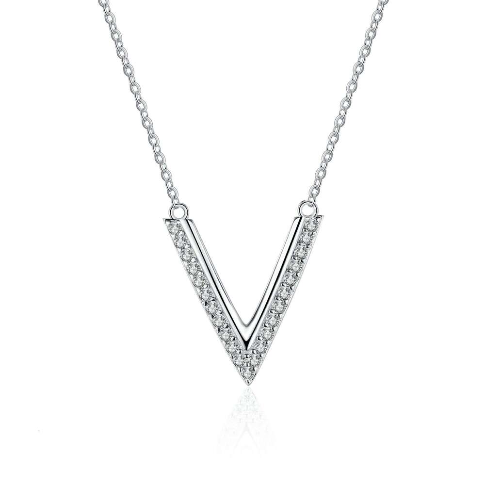 DHCollections-- XDY Sier V-Shaped Moissanite Micro Pave Necklace Versatile Jewelry Simple Ins Style