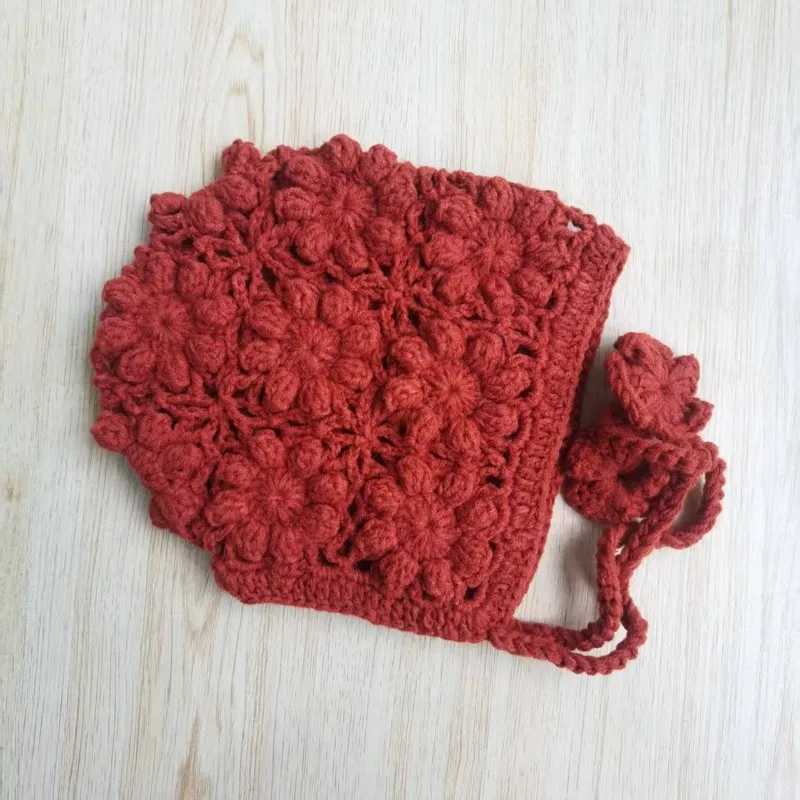 HoneyCherry Cute Flowers Childrens Knitted Ear Protection Hat Autumn and Winter Handknitted Girls Hollow Wool HatL251024