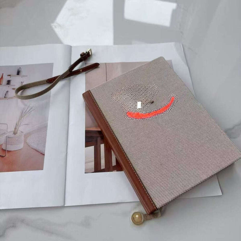 Notebook Journal Business Student Diary Thickened Leather Simple Design For College Students Office Use B5