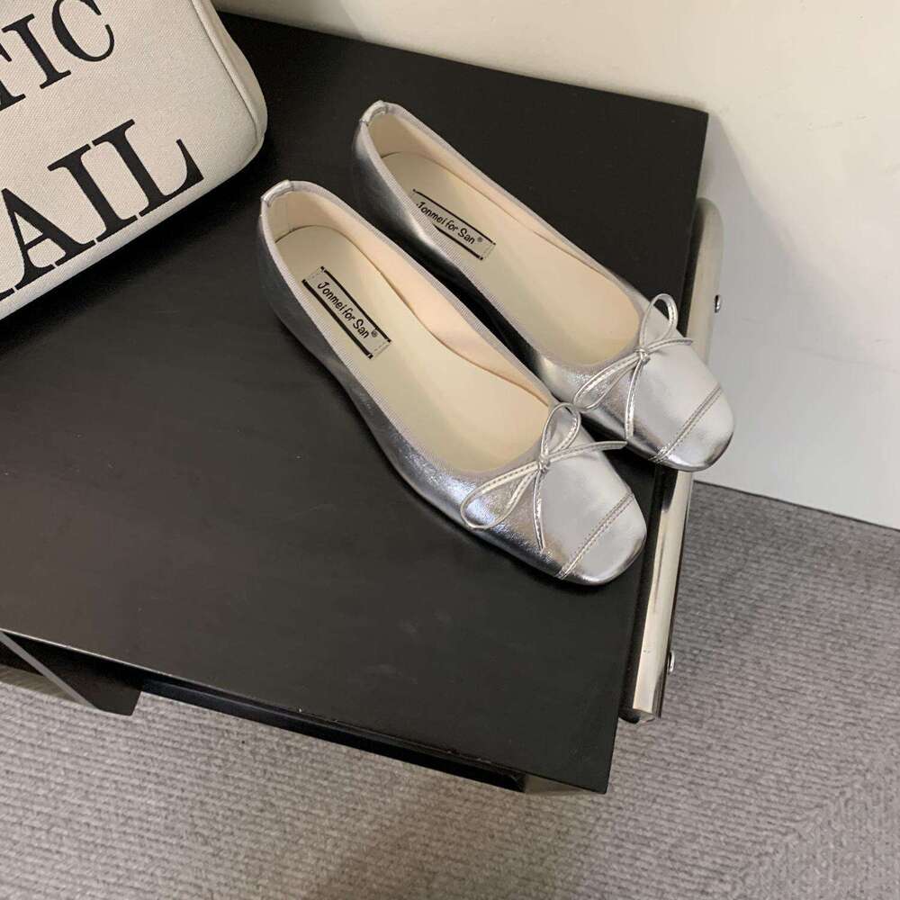 Women's Loafers 2025 New Designer Shoe Summer Autumn French Style Bowknot Casual Shoes Versatile Silver Slip-On Flats