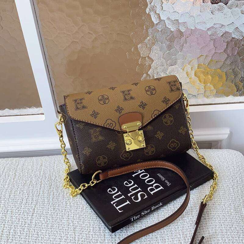 Designer bag Unique Minimalist High-End Crossbody Handbag For Women Featuring Leather And Vintage Fashion