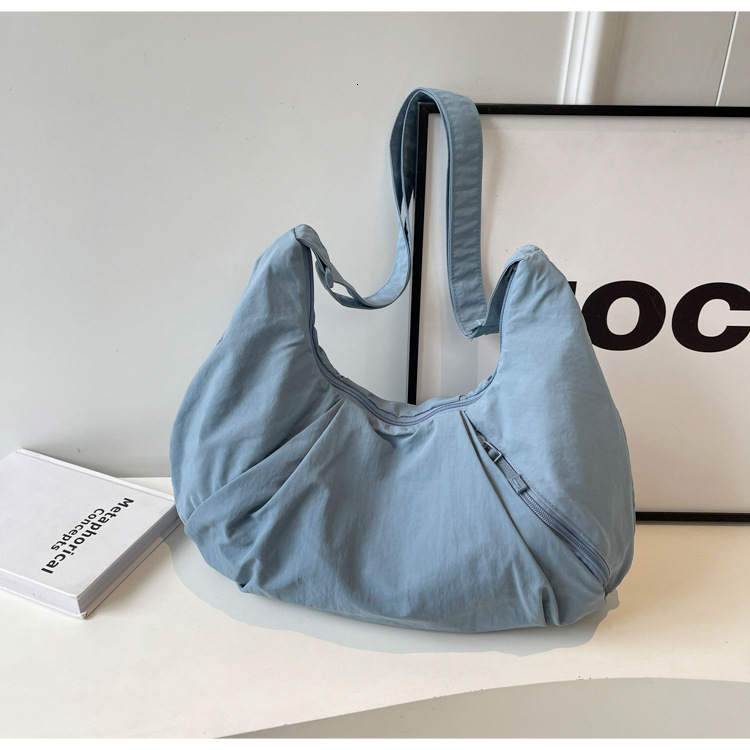 2025 new designer fashionable women's casual crossbody bag