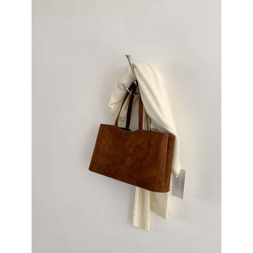 New Handbag For Women Autumn Winter Simple Commuter Tote High-End Large Capacity Suede Bag B5