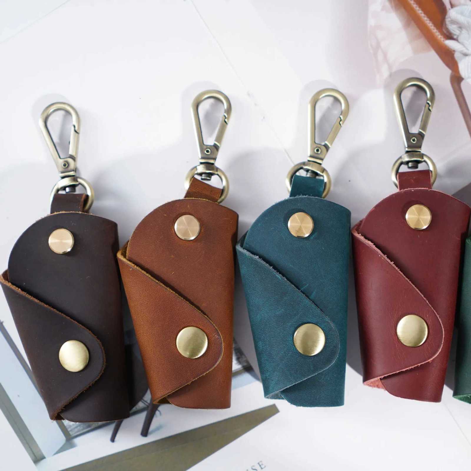 Vintage Car Key Case Keys Pouch Genuine Leather KeyChain Unisex Key Bag Multifunction Organizer Wallet Holder Smart Housekeeper Z251023