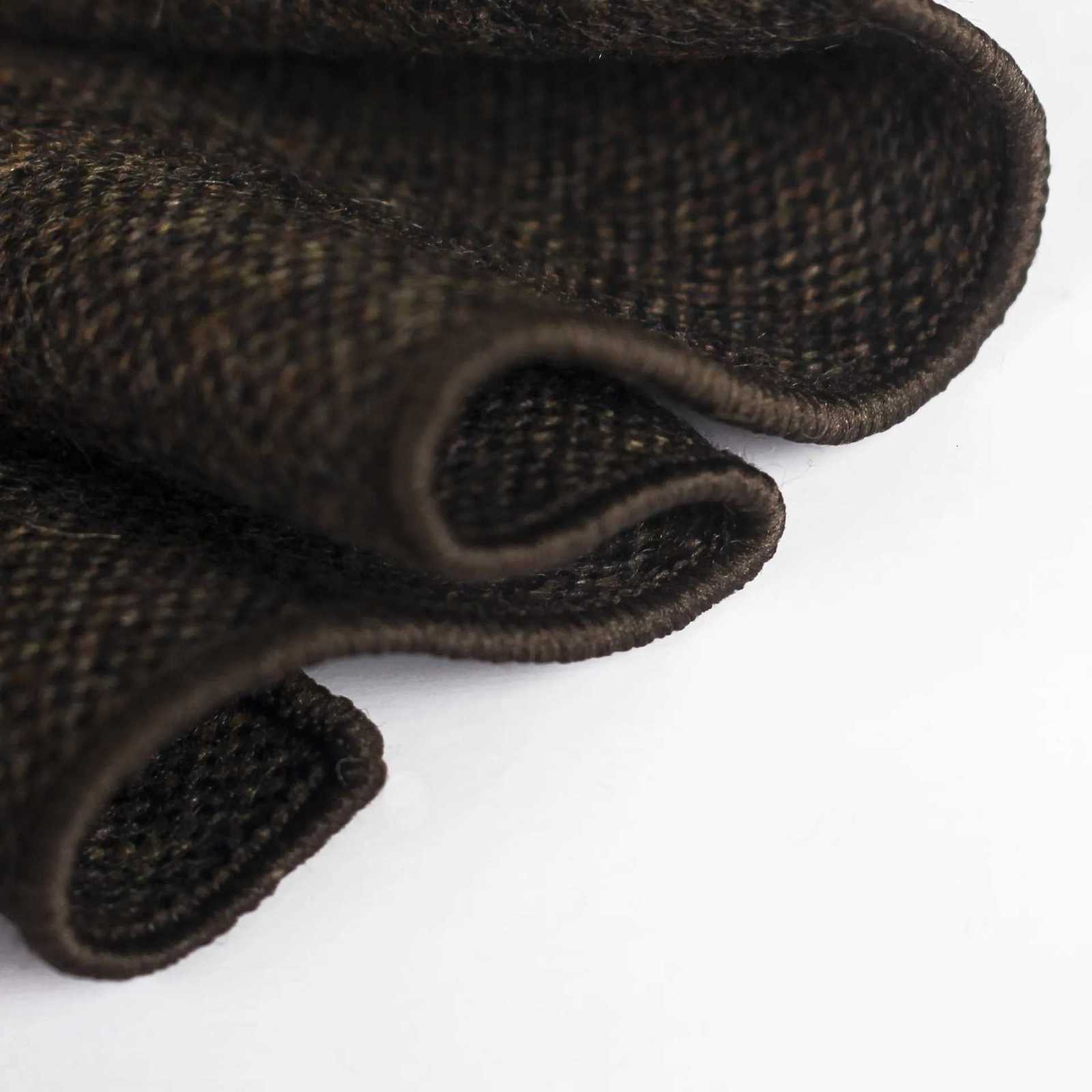 High Quty Hankerchief Scarves Vintage Wool Hankies Mens Pocket Square Handkerchiefs Plaid Solid Woollen Hankies 2323cm Y251024