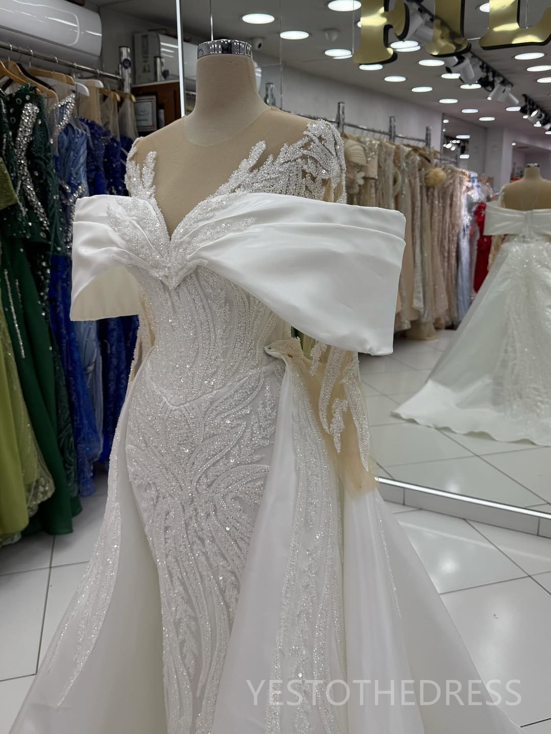 2026 Ivory Aso Ebi Prom Dress Mermaid Prom Dress Detachable Train Sheer Neck Crystals Beaded Lace Birthday Second Reception Gown For Black Women AM300