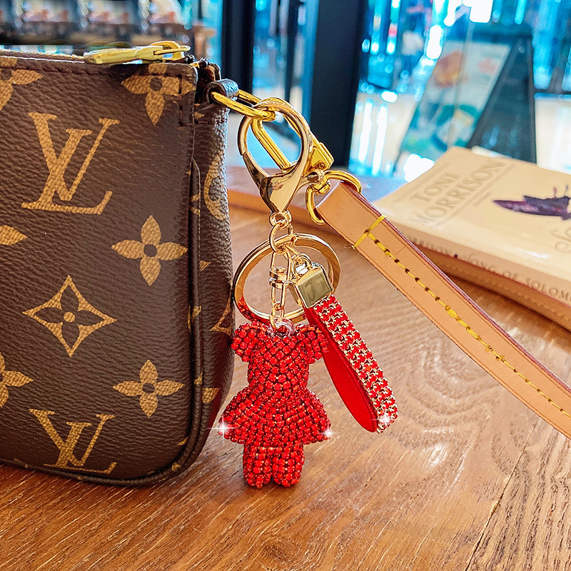 Creative Viral Rhinestone Embedded Bear Keychain Bling Car & Bag Charm Sparkly Bear Pendant for Women