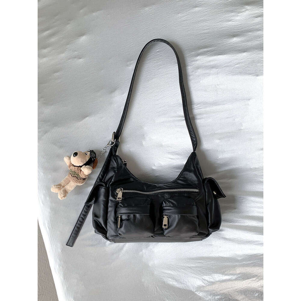 Soft Leather Silver Large Capacity Crossbody Niche Design Fashion Versatile Shoulder High-End Commuter Bag For Women B5