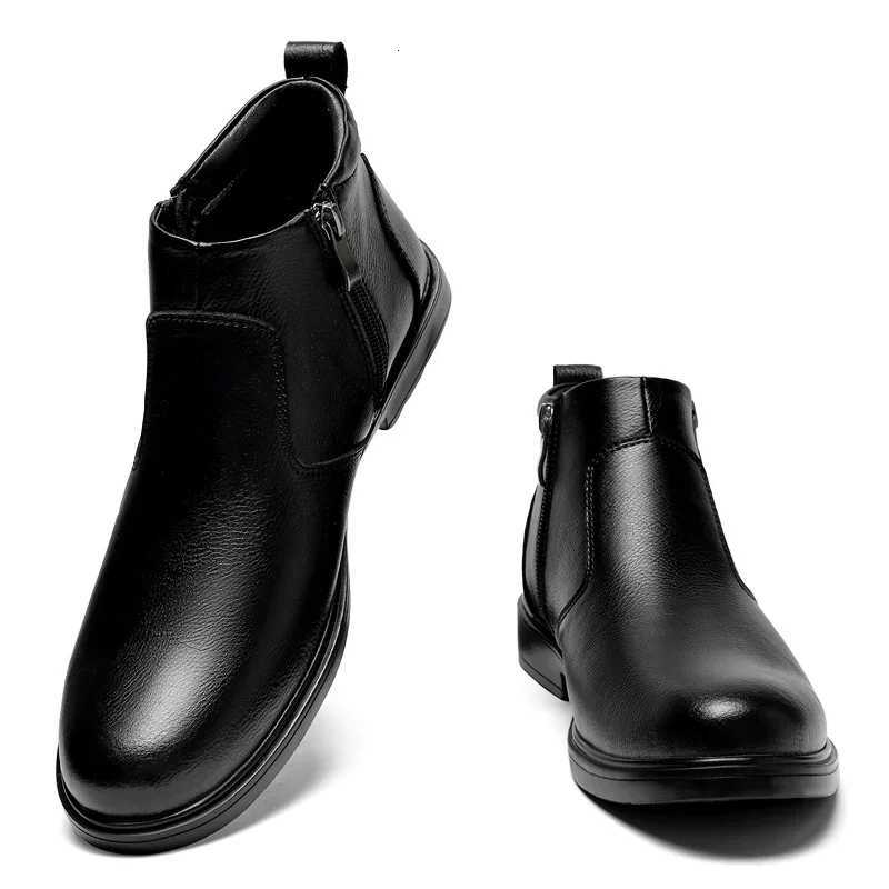 Fashion Brogue Chelsea Men Boots Classical Style Leather Ankle Boots Genuine Leather Mens Winter Plush Snow Botas Walking Shoes W251024