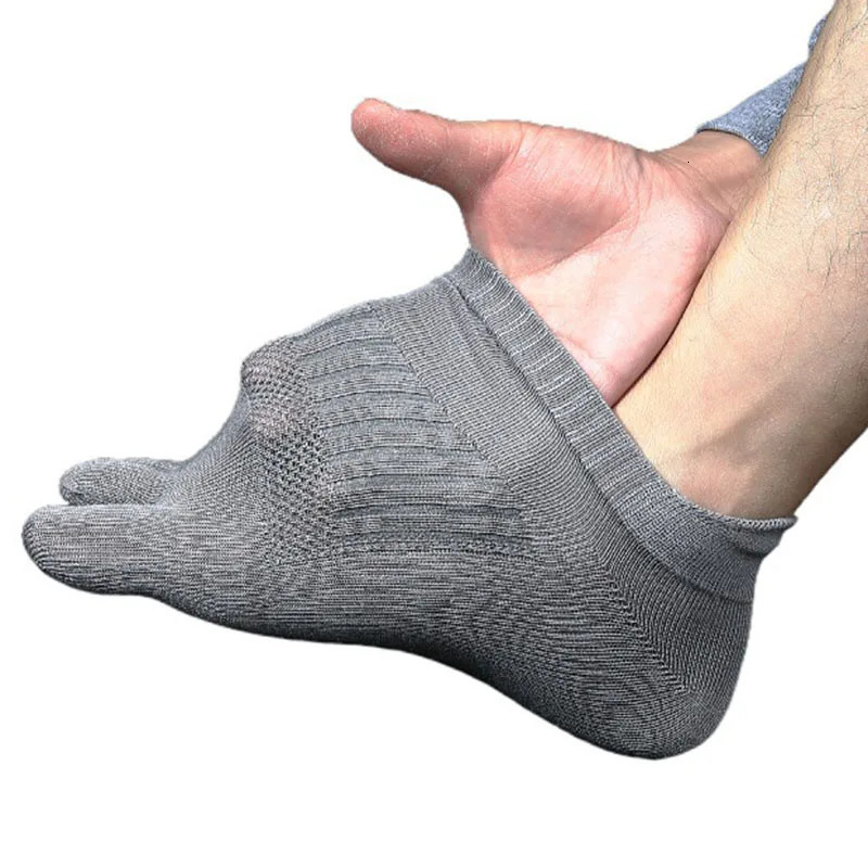 6 Pairs Solid Color Bamboo Fiber 5 Finger Socks Unisex Mesh Breathable Comfortable Deodorant Protect Ankle Short Socks with Toes 251023