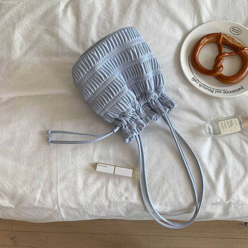 Korean Niche Wrinkled Soft Leather Elegant Shoulder Women's Casual Drawstring Lazy Style Handheld Bucket Bag B5