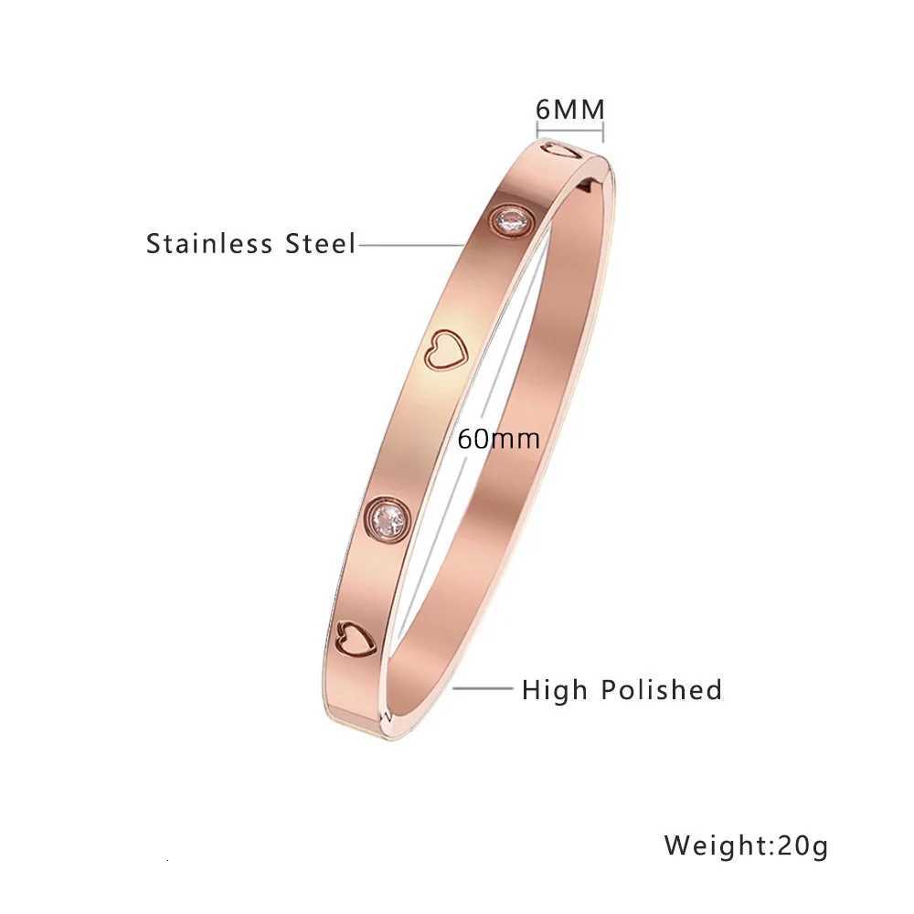 Htpwe Stainless Steel Zirconium Embossed Bracelet Set For Women 18k Gold Plated Couple Holiday Gift Bracelet Party Daily JewelryW251024