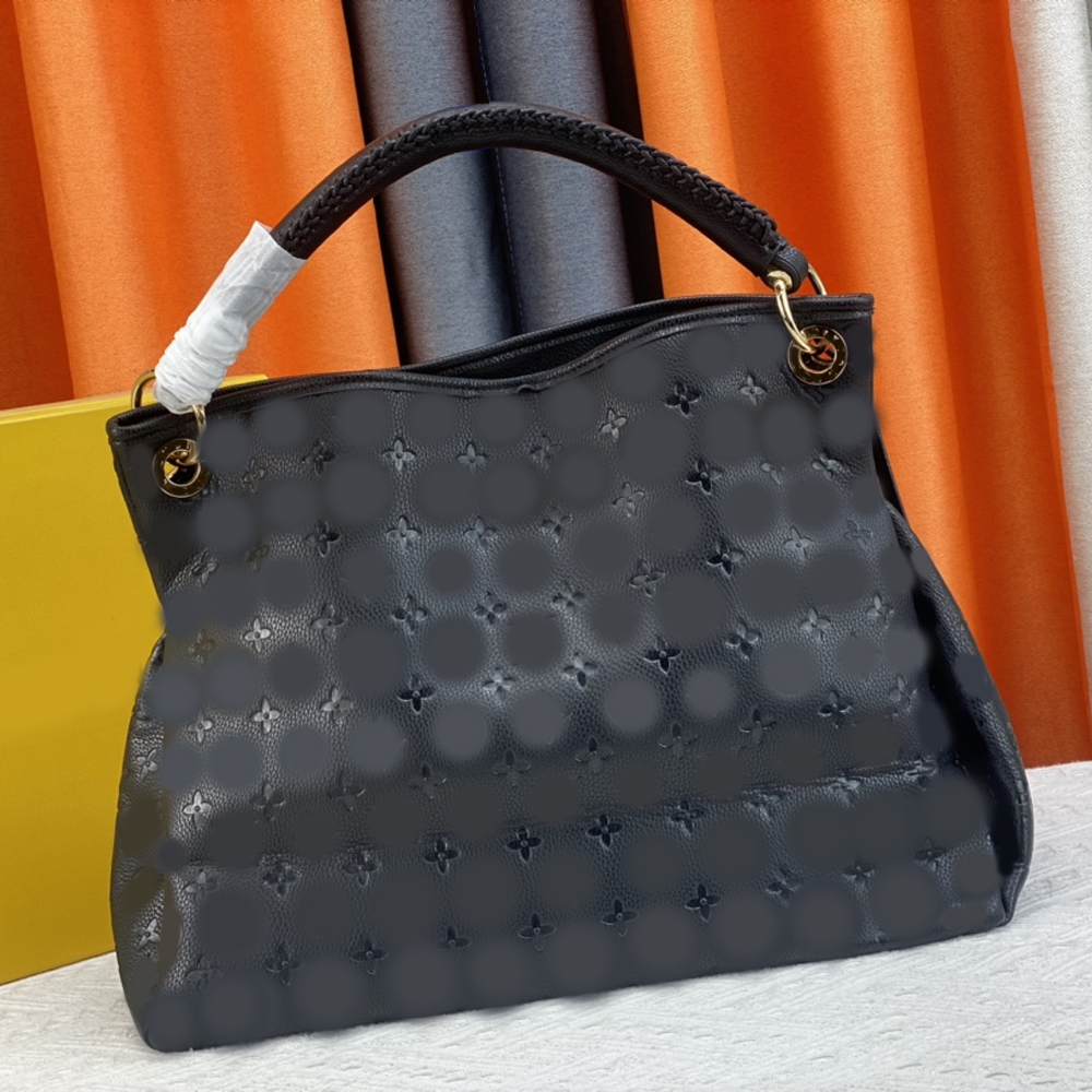 M93450 MM tote designer womens classic monogram handbag highquality genuine leather daily leisure vacation travel shopping fashion accessories RB4001