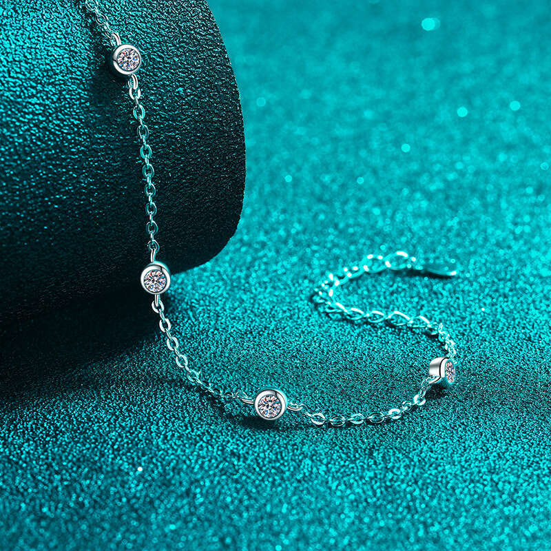 DHCollections-- Xindeyi Pure Sier Plated PT950 Bubble Moissanite Bangle Simple Light Small Bracelet for Women Versatile
