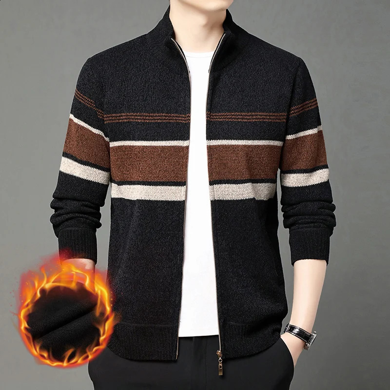 Premium Thick Velvet Fabric Warm Casual Fashion Men Jacket Zipper Stand Collar Trendy Autumn Winter Cardigan Coats 251015