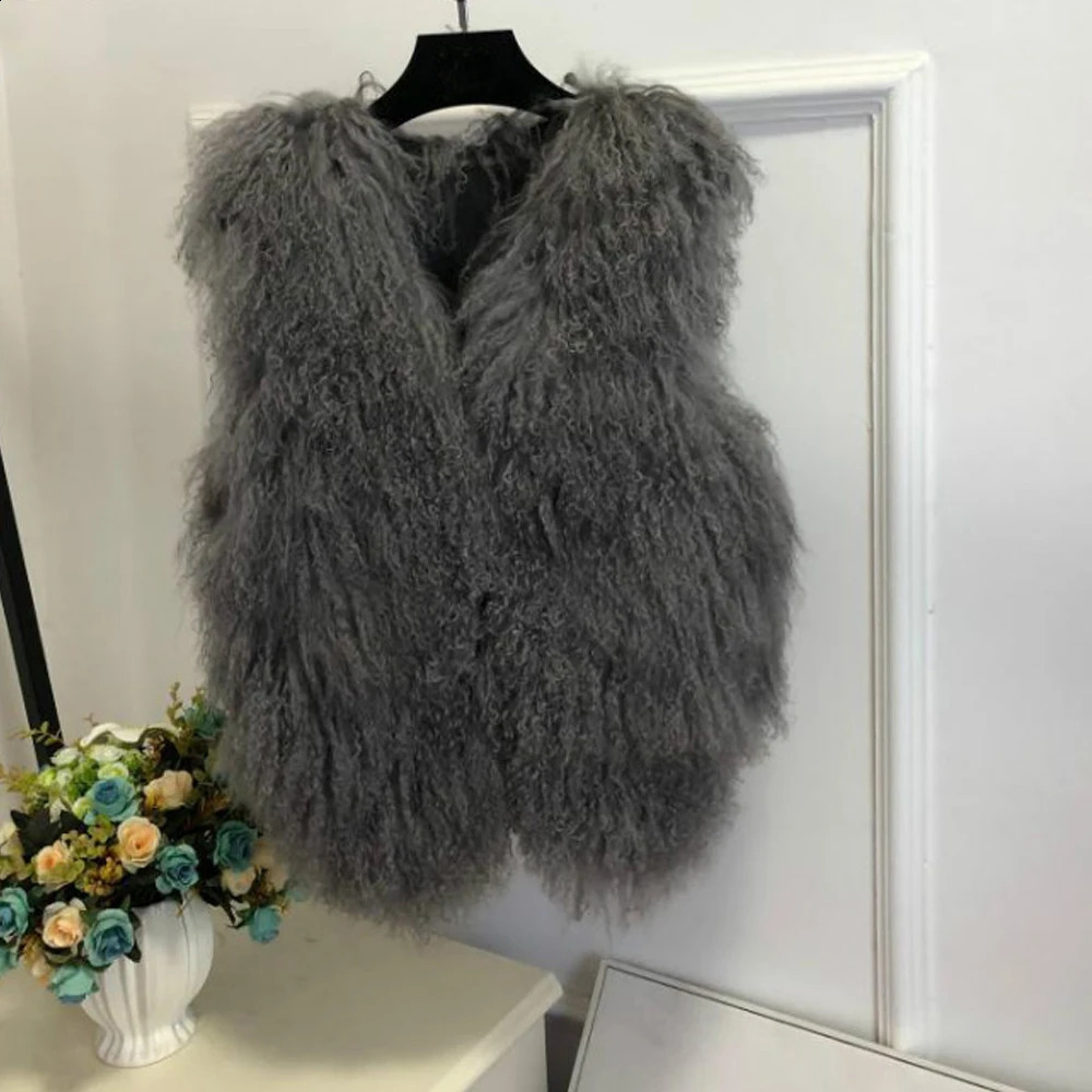 V neck Natural 100 Pure Mogolia Fur Vest Genuine Real Sheep Gilet Basic Match Short Drop Coat tsr855 251018