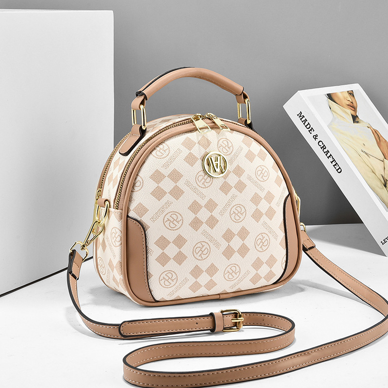 Luxury Brand Designer Bag Women's Bag 2025 New Versatile PU Fashion Single Shoulder Crossbody Bag PVC High-End Feel Ladies Handbag