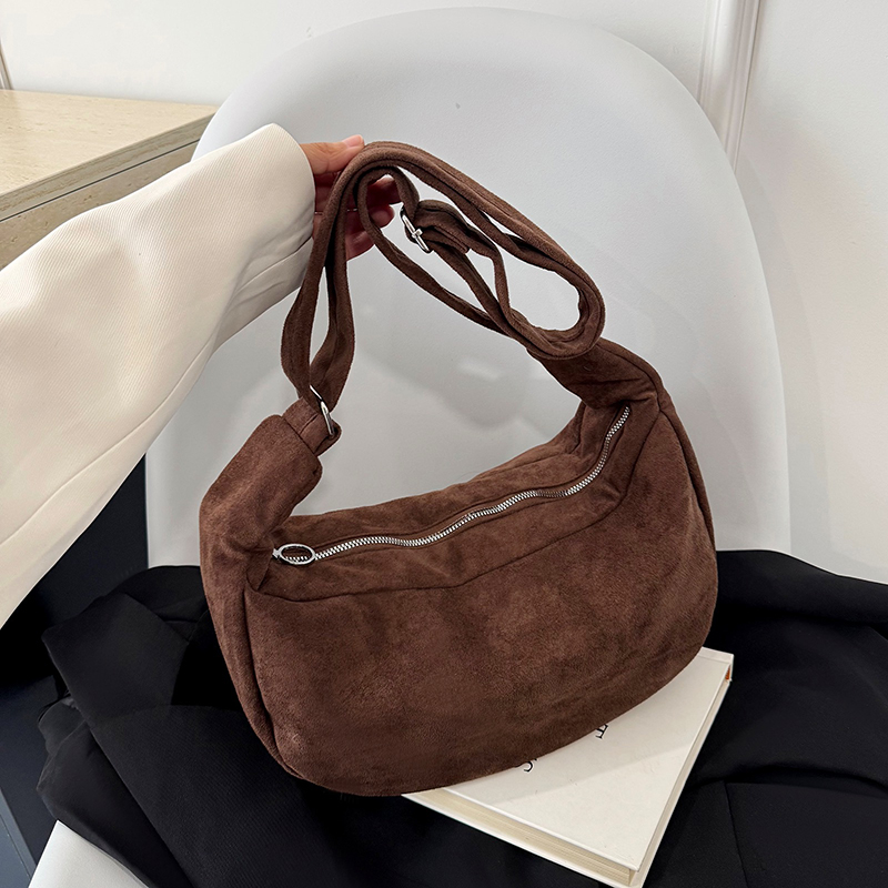 2025 Spring Women's Large Capacity Handheld Shoulder Bag Exquisite Simple Multi functional Outdoor Commuter Crossbody Bag Fashionable Mobile Phon