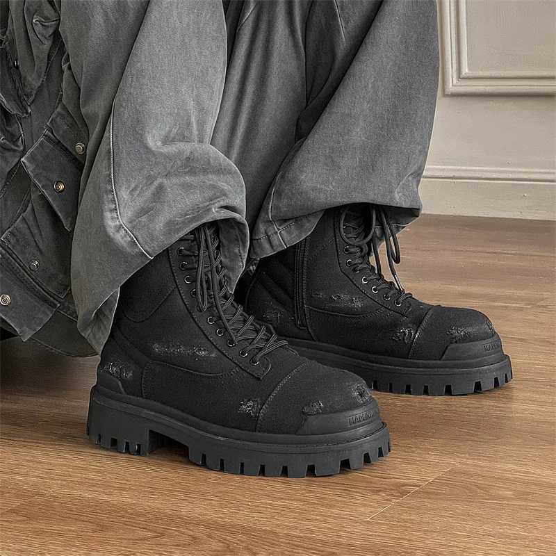 Autumn Winter Hightop Motorcycle Boots for Men Laceup Dotheold Thick Bottom Short Ankle Boots with Zipper Man Black Boots W251024