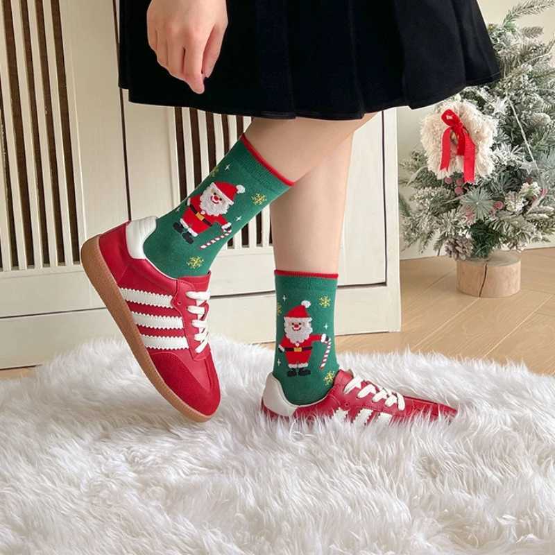 24 Pairs of Christmas Stockings for Autumn and Winter Snowman Christmas Tree Comfortable and Breathable Socks J251024